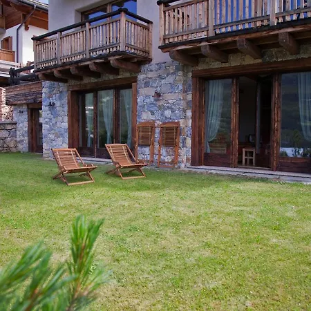 Teo E Marianna Aparthotel 4*