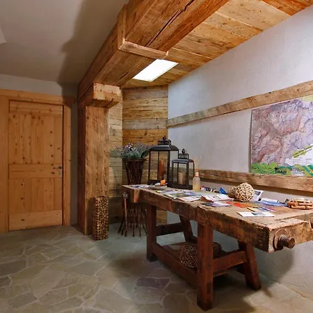 Teo E Marianna Aparthotel 4*