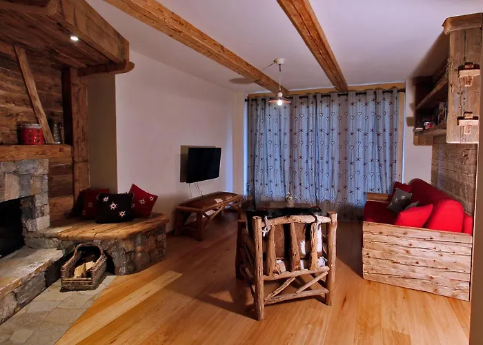 Teo E Marianna Aparthotel